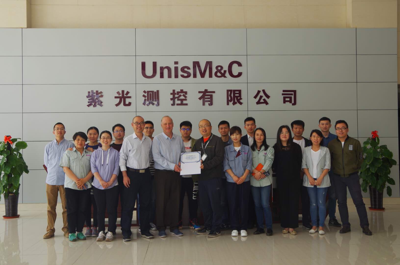 1559114886734294.jpg 1559114886734294.jpg